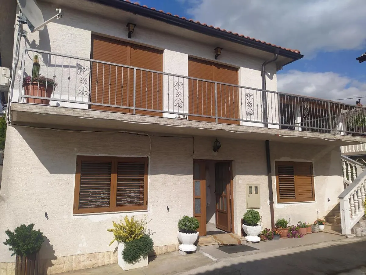 Tomic Apartment Novi Vinodolski