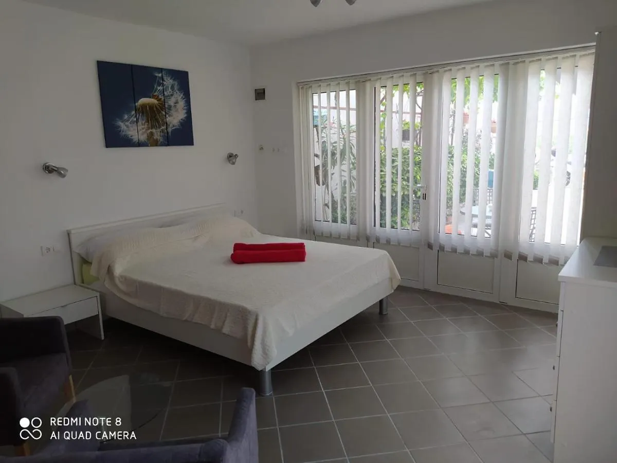 Tomic Apartment Novi Vinodolski Croatia