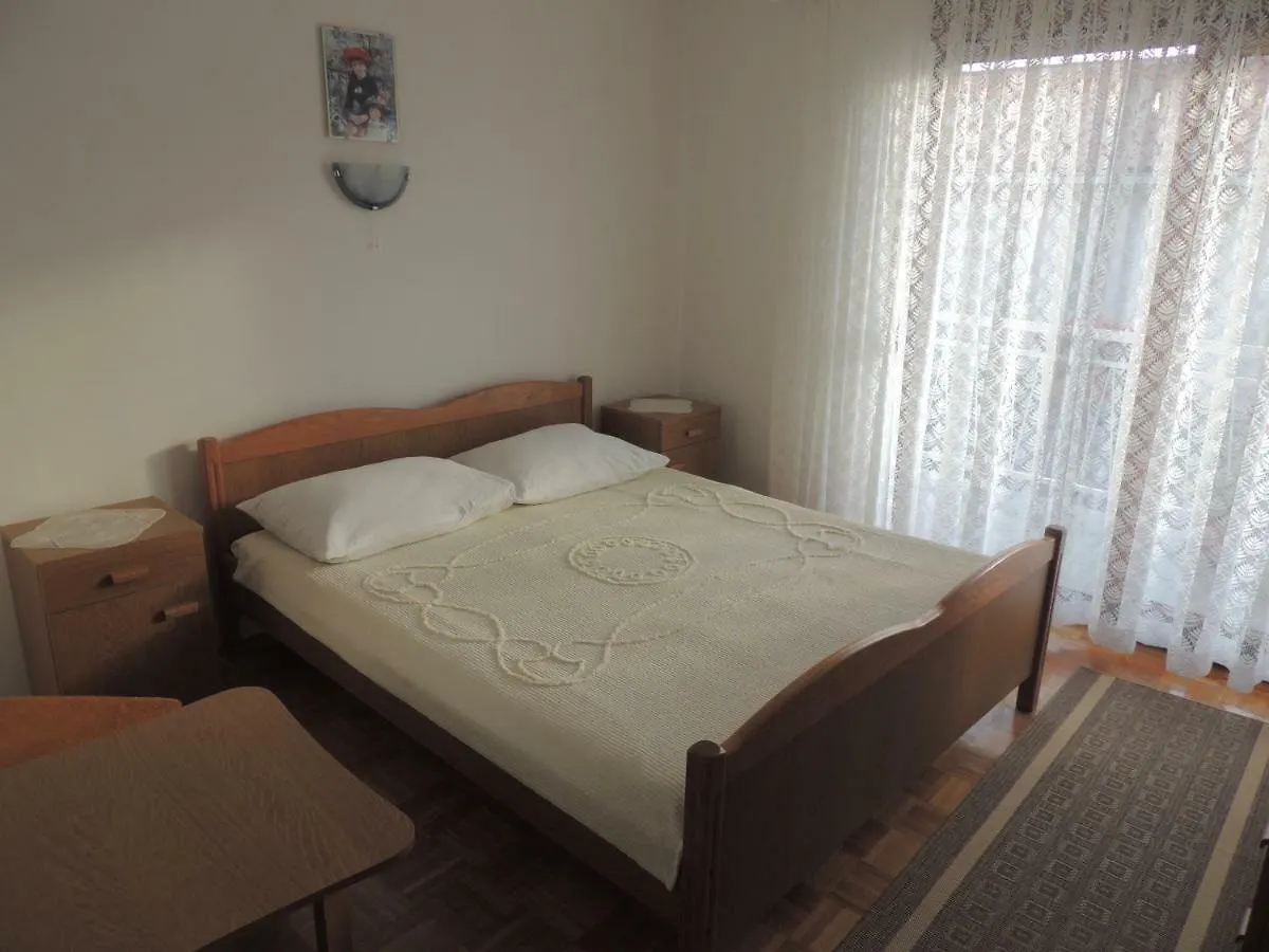 Tomic Apartment Novi Vinodolski