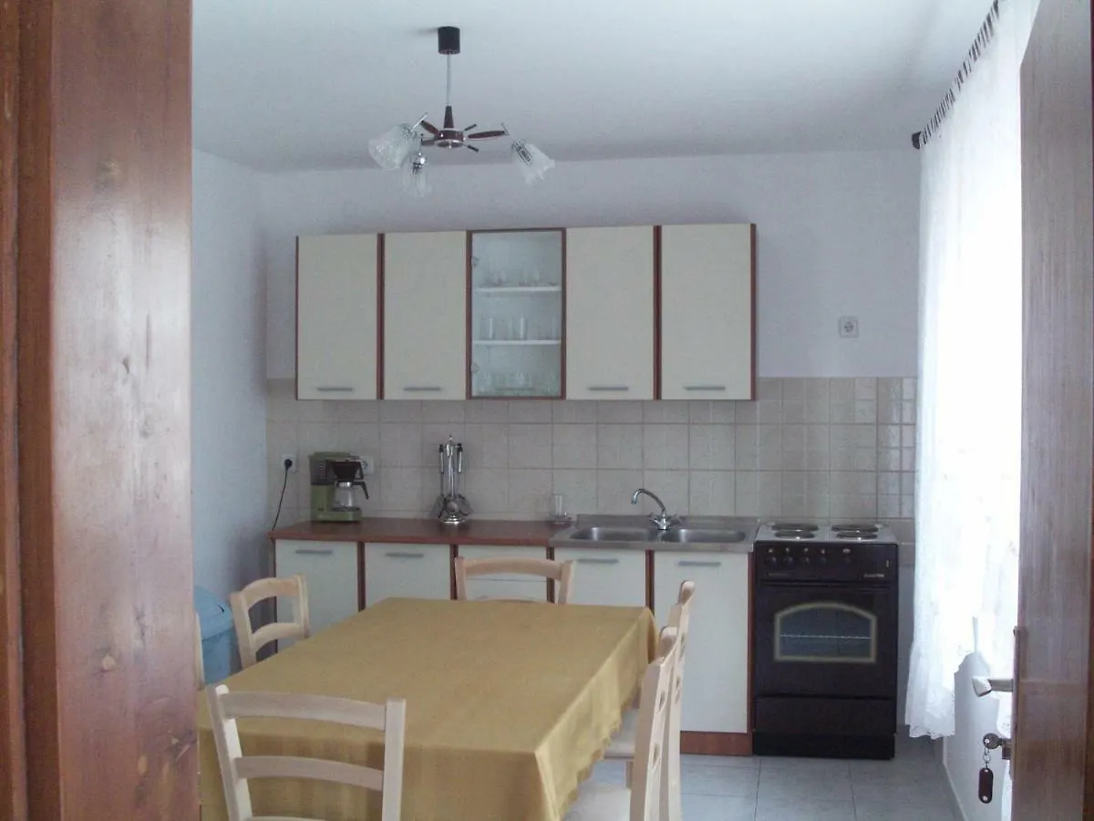 Tomic Apartment Novi Vinodolski