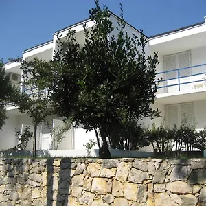 Гостевой дом Adria Beach, Нови-Винодолски
