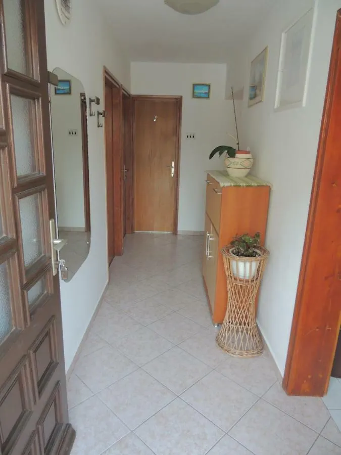 Tomic Apartment Novi Vinodolski